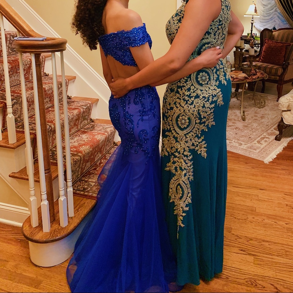 Prom dress